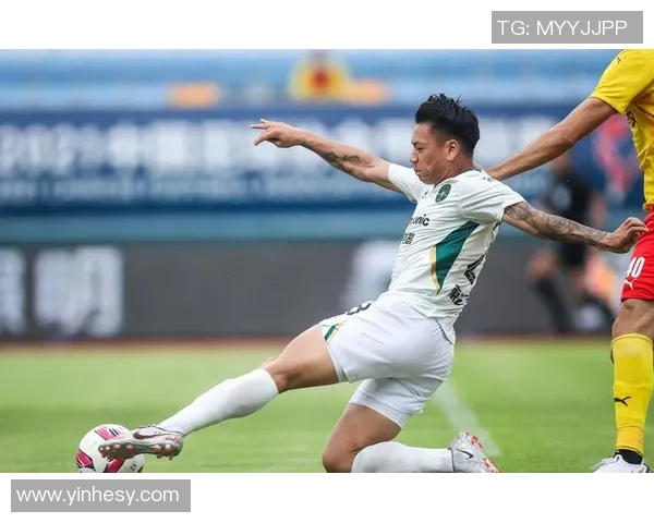 成都篮球队在洲际杯积分榜上以66分稳居第一名展现强劲实力 成都篮球队在洲际杯积分榜上以66分稳居第一名展现强劲实力