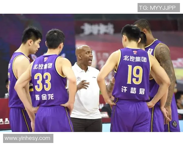 北京篮球队进攻战术全解析:深度剖析球队的得分策略与执行力 北京篮球队进攻战术全解析:深度剖析球队的得分策略与执行力