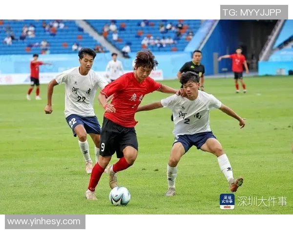 武汉足球队个人能力深度解析与发展潜力探讨 武汉足球队个人能力深度解析与发展潜力探讨